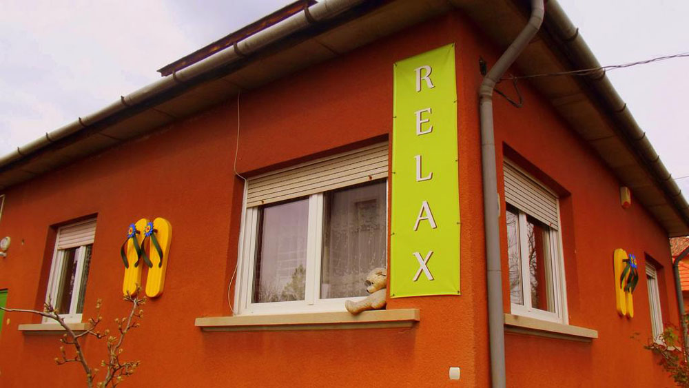 بيت شباب ريلاكس